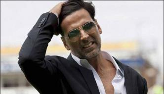Akshay Kumar Detained At Heathrow Airport