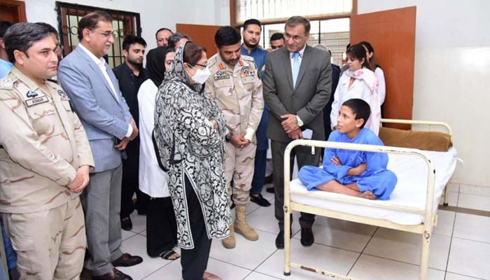 فریال تالپور کا بےنظیر شہید ری ہیبلیٹیشن سینٹر لیاری کا دورہ 1