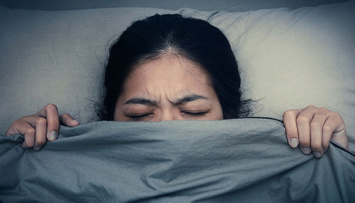 نیند پوری نہ ہونا دل کا دورہ پڑ نے کی وجہ ہوسکتی ہے، تحقیق 1