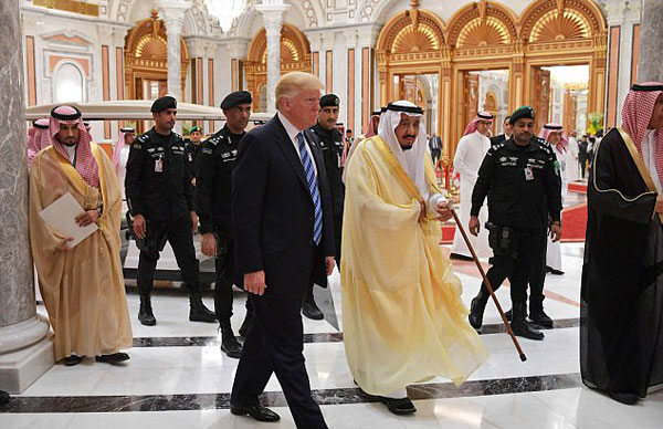 Saudi-Gift-Trump-333