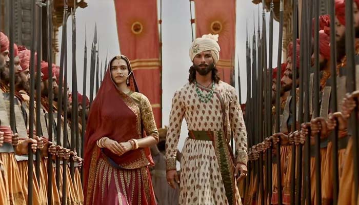 فلم’پدماوت‘نے ریلیز سے اب تک بھارت میں384کروڑ کما لئے 