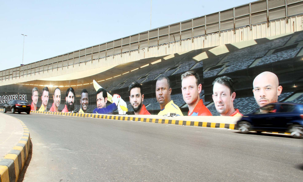 سپر لیگ کا جنون طاری،کراچی میں جشن،رنگ بکھر گئے،فائنل کا انتظار شدید