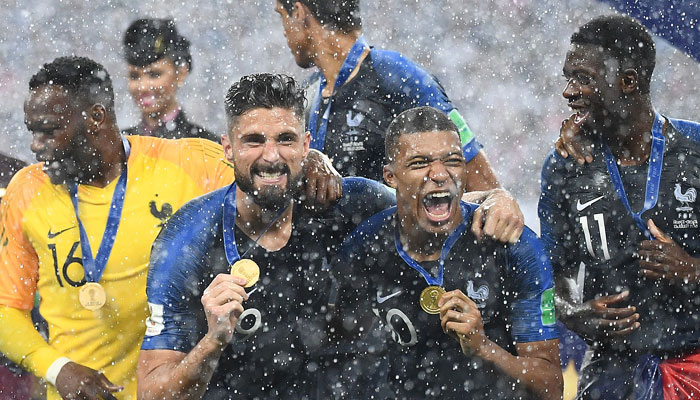 فرانس 20سال بعد دوبارہ فٹبال کا عالمی چیمپئن‘کروشیا کو شکست 