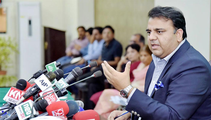 آمریت میں معاشی اشاریے سول دورسے بہت بہتر رہے، فواد چوہدری 