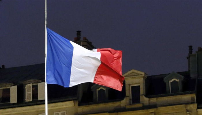 فرانس میں دہشتگرد حملے کے بعد قومی پرچم سرنگوں، ہلاکتیں 3ہوگئیں