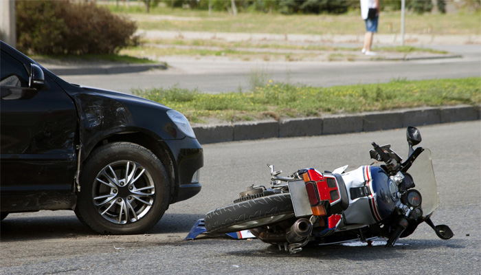 کار کی ٹکر سے موٹر سائیکل سوار جاں بحق