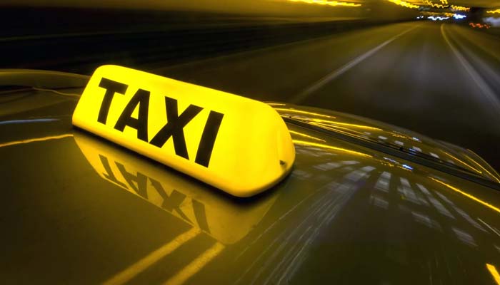 خاتون مسافر کی شکایت پر آن لائن ٹیکسی سروس اور ڈرائیور کیخلاف مقدمہ 