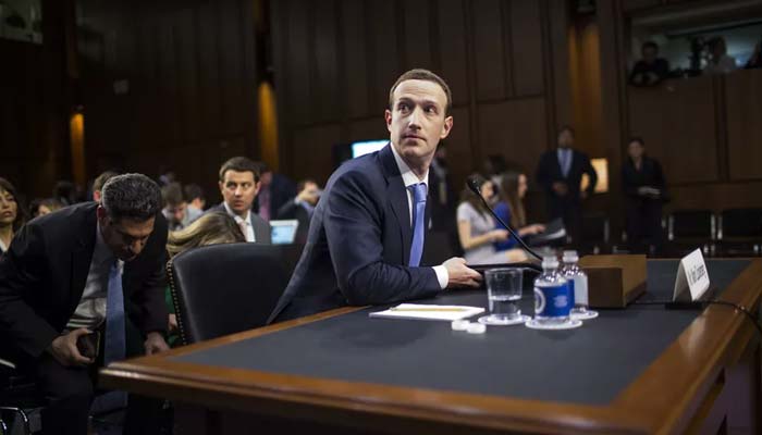 امریکا میں صارفین کے نجی کوائف کے قانون کی خلاف ورزی ،فیس بک پر ایک ارب ڈالر جرمانہ  
