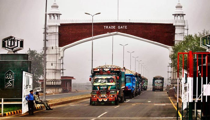 بھارت نے پاکستان سے تجارت بھی بند کردی، پاکستانیوں کو 48 گھنٹے میں ملک سے نکل جانے کا حکم