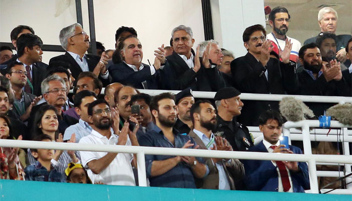 امن فاتح ، پاکستان زندہ باد، کراچی میں PSL کی خوبصورت اختتامی تقریب، صدر، آرمی چیف، وزیراعلیٰ، گورنر، وزراء سمیت نیشنل اسٹیڈیم میں اہم شخصیات کی آمد