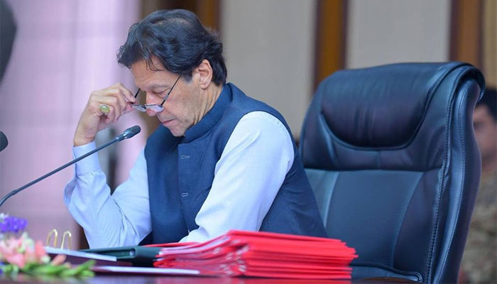 سابق حکمرانوں نے سیاسی مفادات کیلئے ملک قرضوں کی دلدل میں دھکیلا، عمران خان 