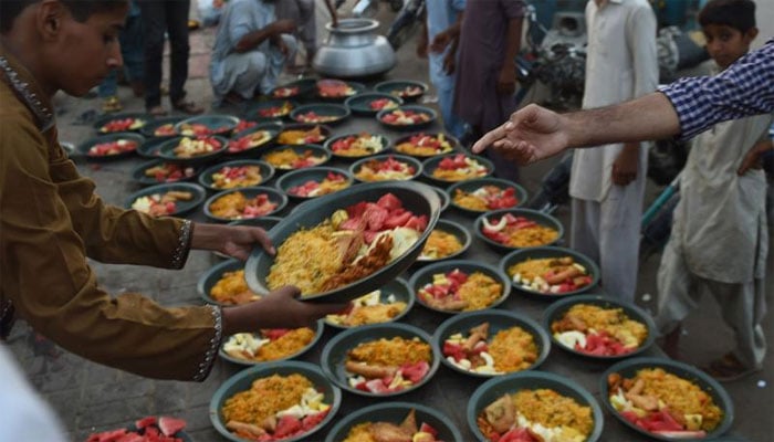 پاکستان میں روزے کا دورانیہ15گھنٹے سے زائد ہوگا 