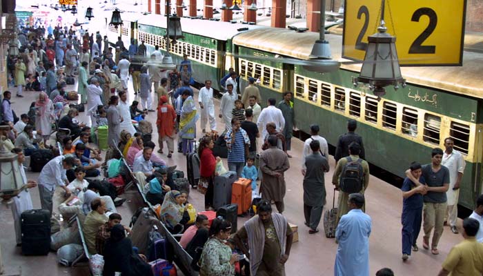 ریلوے کرایوں میں 8.5فیصدتک اضافہ کا نوٹیفکیشن جاری 
