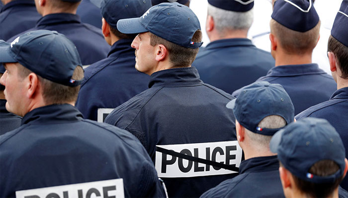 فرانس کے مختلف شہروں میں پولیس میں بڑھتی ہوئی خودکشیوں کیخلاف مظاہرے 