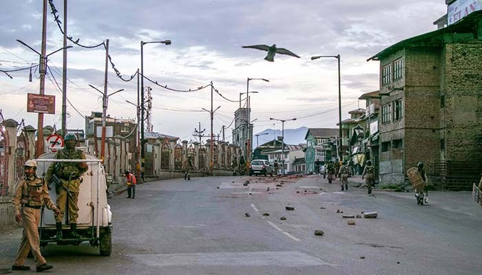 مقبوضہ کشمیر میں جبر،ایل اوسی پربھی زندگی متاثر،ہروقت خطرےکاسامناہے، شہری