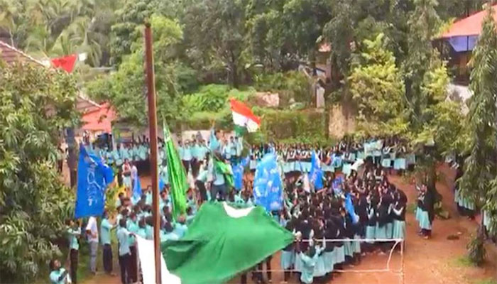 بھارتی ریاست کیرالہ میں پاکستانی پرچم، 30 طلباء کیخلاف مقدمہ، مقبوضہ کشمیر میں بھارتی مظالم بڑھ گئے، 19 لاکھ آسامی مسلمانوں کی شہریت ختم