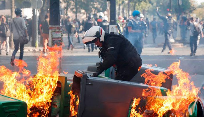 فرانس، یلو جیکٹ مظاہرین پھر سرگرم، جلاؤ گھیراؤ، مظاہرے 