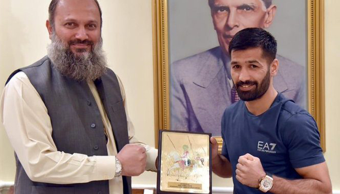 وزیراعلیٰ بلوچستان کا باکسر وسیم کیلئے پانچ لاکھ انعام کا اعلان 