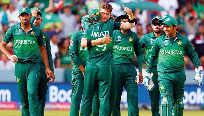 نیا کوچ ٹیم پرانی، مصباح کاسری لنکا کیخلاف زیادہ تبدیلیوں سے گریز