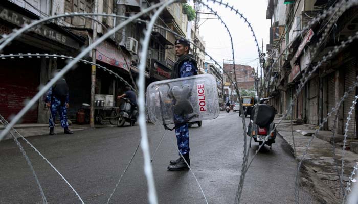 مقبوضہ کشمیر میں مواصلاتی لاک ڈائون ختم کیا جائے،781بھارتی سائنسدانوں کا مطالبہ 