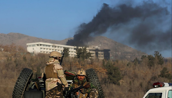افغانستان، پولیس چیک پوسٹ پر طالبان حملے میں 16 اہلکار ہلاک 