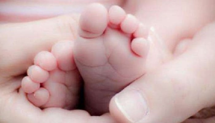 بھارت ، باپ نے نومولود بچی کو زندہ درگور کردیا 