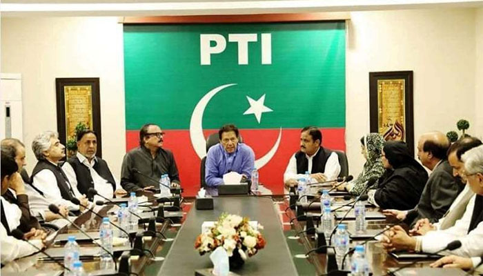 پی ٹی آئی کے ابتدائی 13؍ ماہ ، قرضوں میں 35؍ فیصد اضافہ