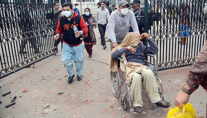 لاہور واقعہ، پولیس اور حکومت بھی ذمہ دار ہے، صدر سپریم کورٹ بار 