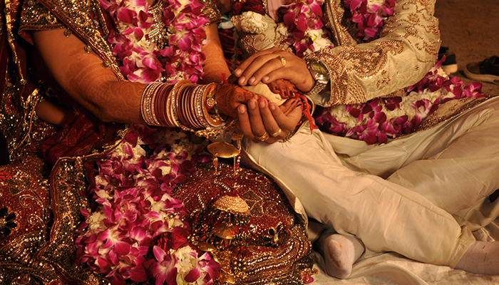 ہزاروں بھارتی خواتین کا شادی کے نام پر جنسی و جذباتی استحصال کا انکشاف 