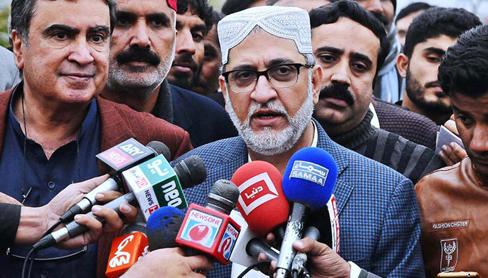 اختر مینگل نےڈیرہ غازی خان، راجن پور کو بلوچستان میں شامل کرنے کا مطالبہ کردیا