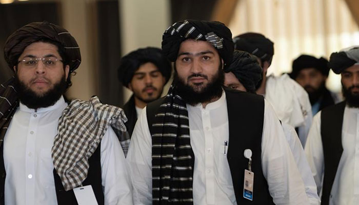 طالبان کے 3 رکنی وفد کی افغان حکومتی مذاکراتی ٹیم سے ملاقات