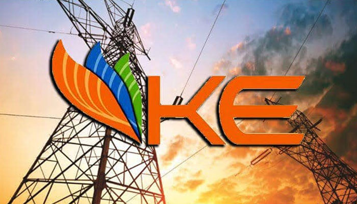 کےالیکٹرک نے کراچی میں بجلی کی فراہمی کا پرانا شیڈول بحال کر دیا 