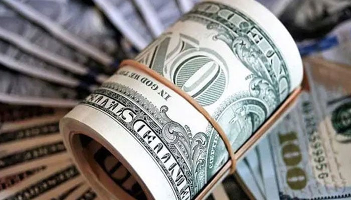 کرنسی مارکیٹ، امریکی ڈالر کی قدر  30پیسے  بڑھ گئی 