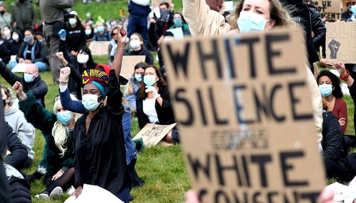 جارج فلائیڈ کا قتل، گلاسگو سمیت سکاٹش شہروں میں نسل پرستی کیخلاف احتجاجی مظاہرے