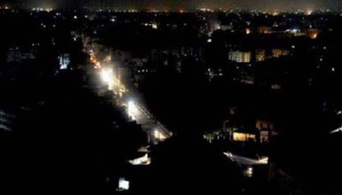 کراچی بجلی بحران، وجہ جاننے کیلئے کمیٹی بنانے کا فیصلہ 