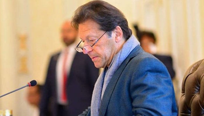 گوادر بندرگاہ سے جڑے منصوبے جلد مکمل کئے جائیں‘ عمران خان  