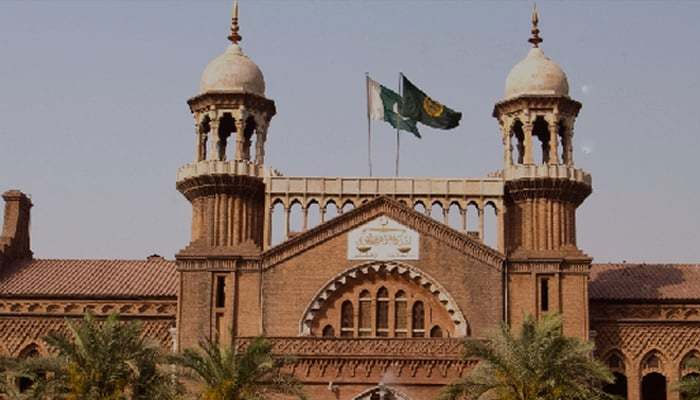 لاہور، ماتحت عدلیہ کے 346 ججز کے تقرر وتبادلوں کے احکامات جاری
