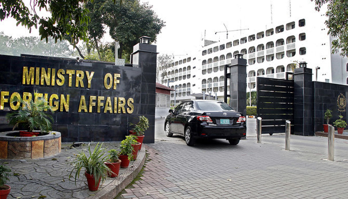 دفتر خارجہ کے پاس بیرون ملک مقیم پاکستانی کیخلاف جاری نوٹس کی تعمیل کا میکنزم موجود نہیں