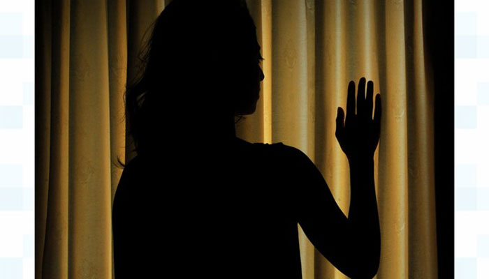 خاتون کومبینہ اجتماعی زیادتی کا نشانہ بنانیوالے ملزمان کی گرفتاری کیلئے چھاپے 