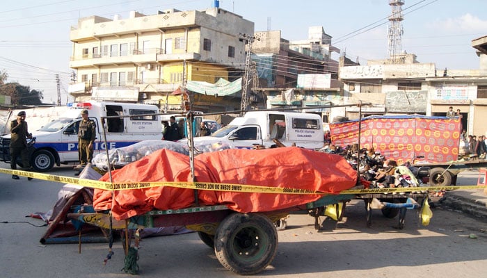 راولپنڈی، تھانہ گنج منڈی کے سامنے دھماکہ، 3  بچوں سمیت 25  زخمی
