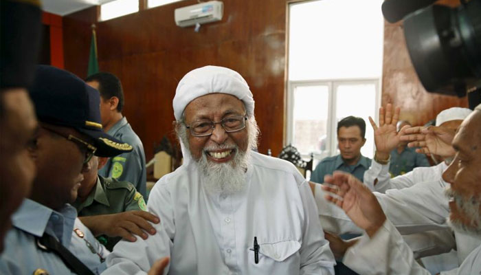 بالی بم دھماکوں کے مبینہ ماسٹر مائنڈ ابوبکر بشیر دس سال قید کے بعد رہا 