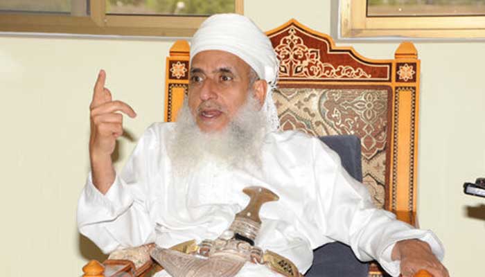 مفتی اعظم سلطنت عمان کی عربی تعلیم لازمی قرار دینے پر حکومت پاکستان کو مبارکباد 