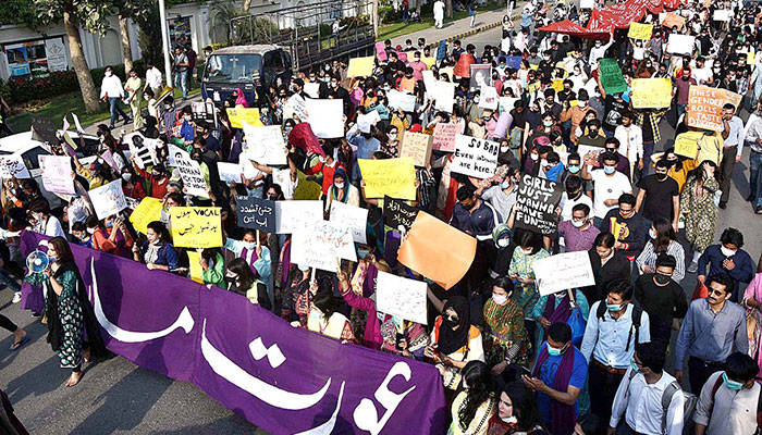 یوم خواتین پر ملک بھر میں ریلیاں، پارلیمنٹ ہاؤس میں تقریب 