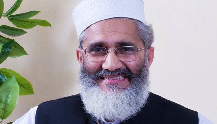 علمی تحریک کے ذریعے ہی فتنوں کا خاتمہ ممکن ہوگا، سراج الحق 