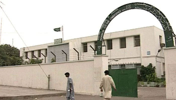 این اے 249 کا ضمنی الیکشن، 4 امیدواروں کے کاغذات منظور، ایک امیدوار کے مسترد 