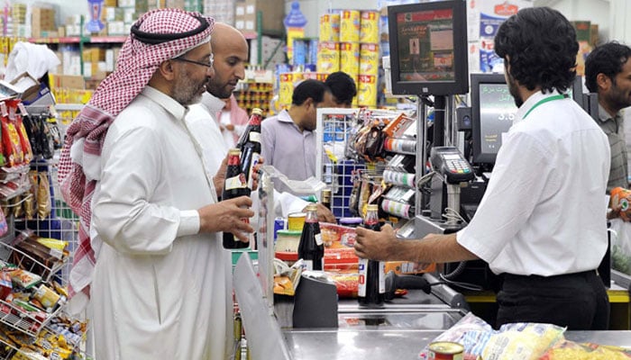 سعودی عرب، رمضان میں اعتکاف کی ممانعت، ہوٹل بند، بازار کھلے رہیں گے 