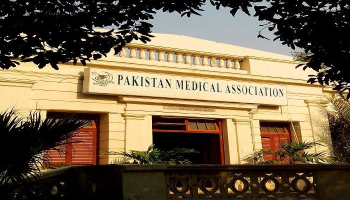 پاکستان میڈیکل ایسوسی ایشن کا کورونا کیسز میں اضافے پر اظہار تشویش 