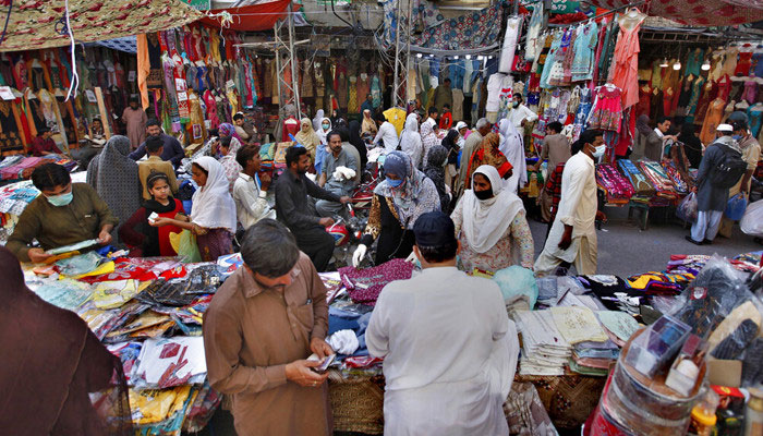 کراچی کے تاجروں کا ہفتے کو کاروبار بند کرنے سے انکار، مارکیٹیں کھلی رہیں