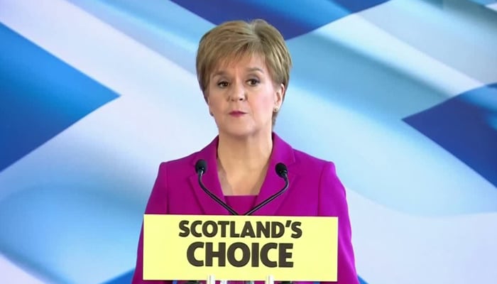 اسکاٹ لینڈ کی آزادی کیلئے دوسرا ریفرنڈم 2023 میں کرادینگے، نکولا سٹرجن