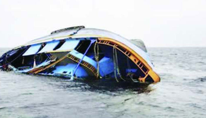 نائیجیریا، کشتی الٹنے سے 30 افراد ڈوب کر جاں بحق 